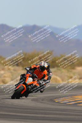 media/Mar-12-2023-SoCal Trackdays (Sun) [[d4c8249724]]/Turn 15 (145pm)/